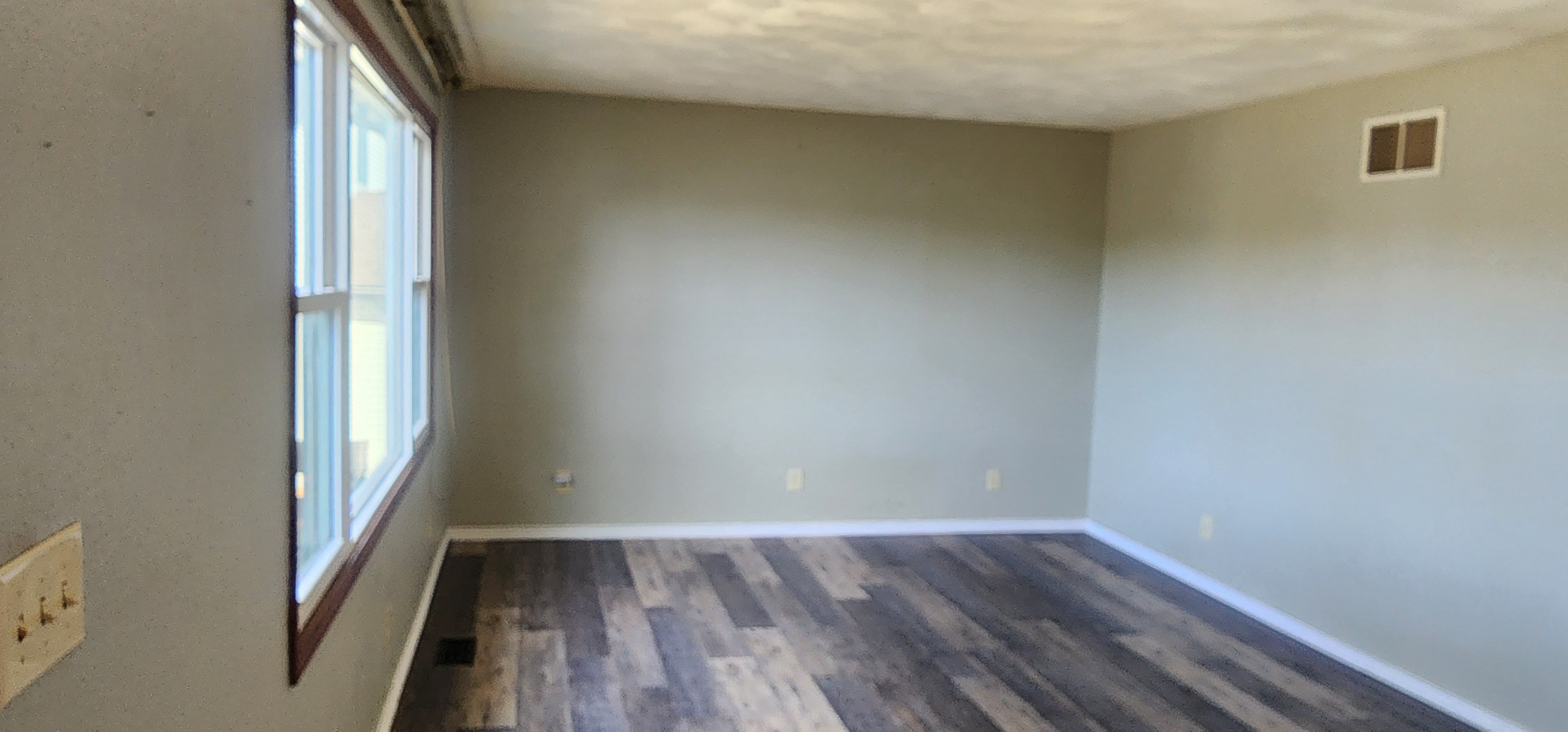 Property photo 98 - TIMED ONLINE ONLY REAL ESTATE AUCTION IN WHITLEY COUNTY, INDIANA