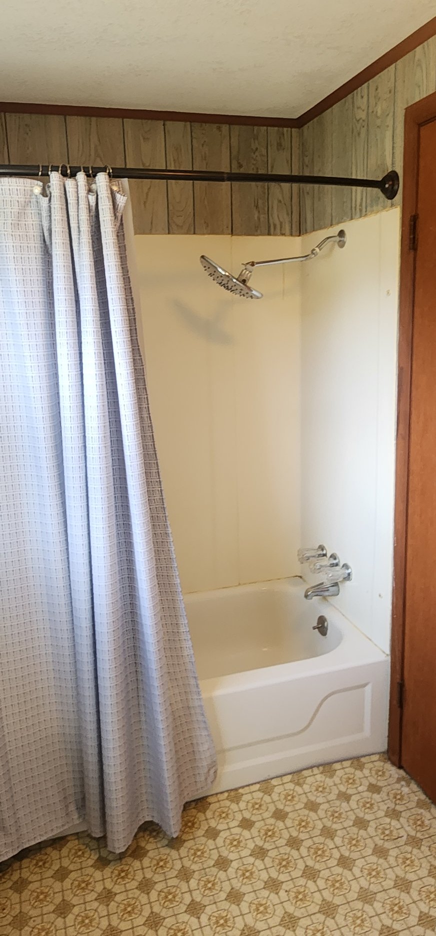 Property photo 70 - TIMED ONLINE ONLY REAL ESTATE AUCTION IN WHITLEY COUNTY, INDIANA