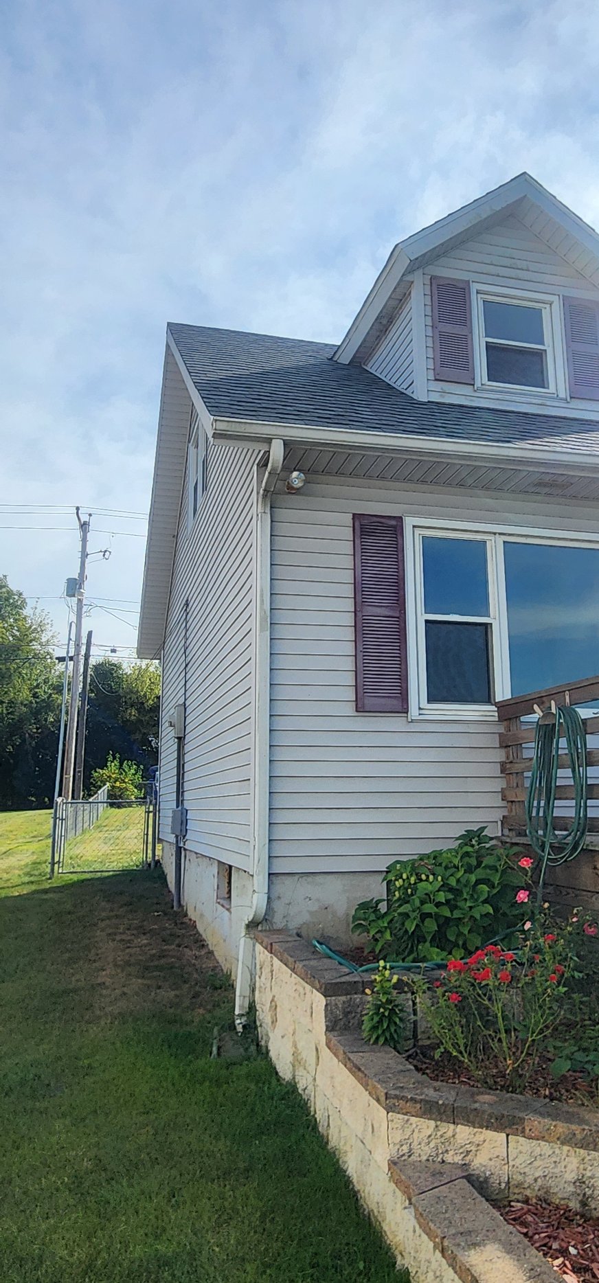 Property photo 11 - TIMED ONLINE ONLY REAL ESTATE AUCTION IN WHITLEY COUNTY, INDIANA