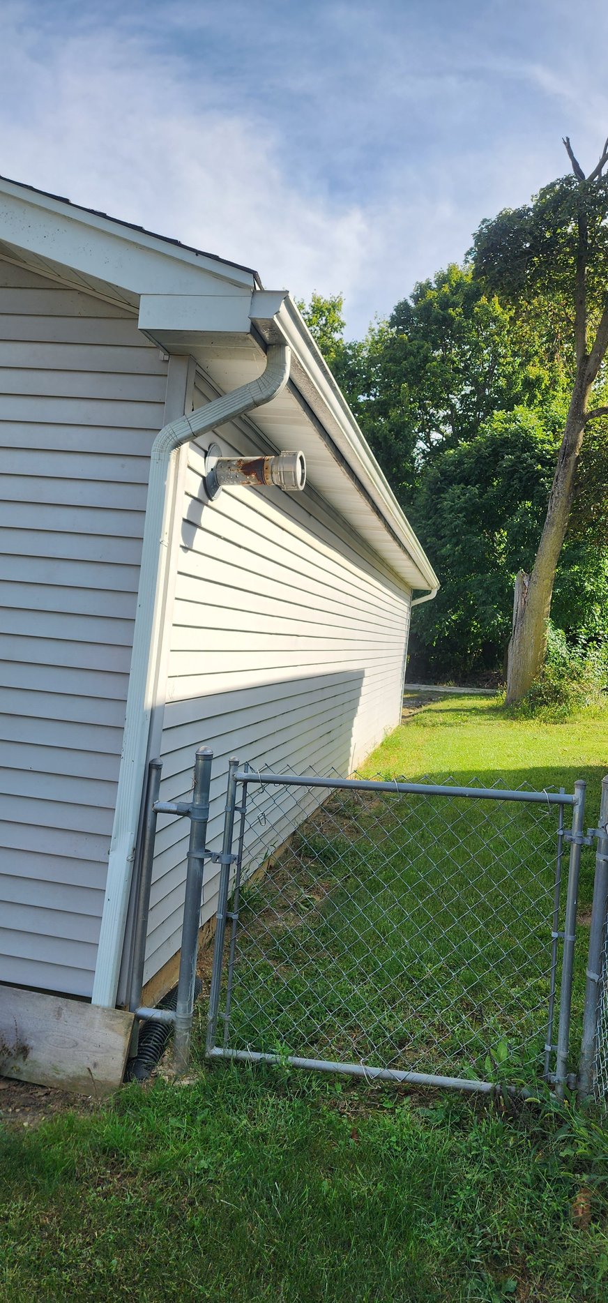 Property photo 30 - TIMED ONLINE ONLY REAL ESTATE AUCTION IN WHITLEY COUNTY, INDIANA