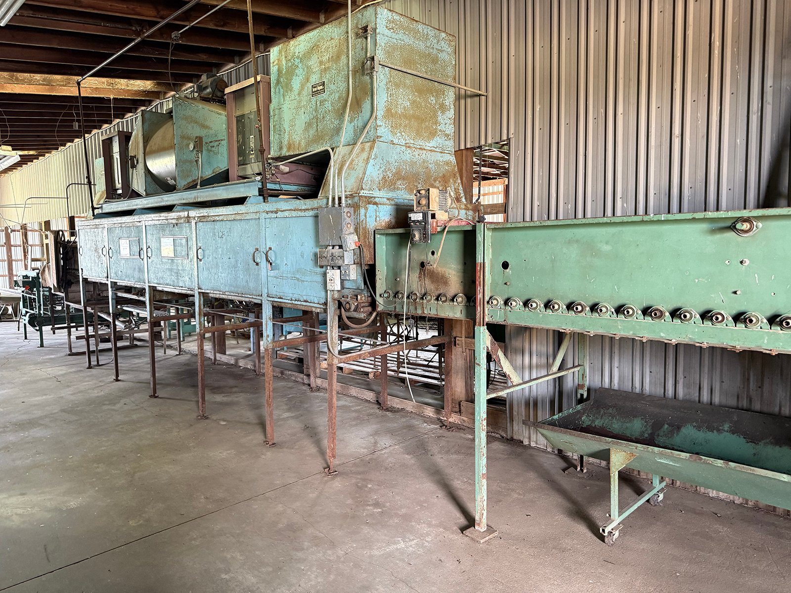 Property photo 23 - FARM EQUIPMENT AUCTION IN BERRIEN COUNTY, MICHIGAN