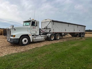 Property photo 2 - FARM EQUIPMENT AUCTION IN CALHOUN COUNTY, MICHIGAN