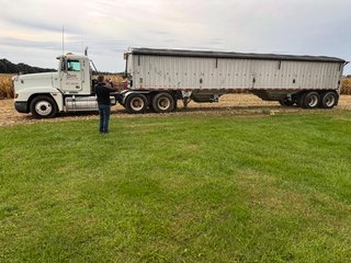 Property photo 24 - FARM EQUIPMENT AUCTION IN CALHOUN COUNTY, MICHIGAN