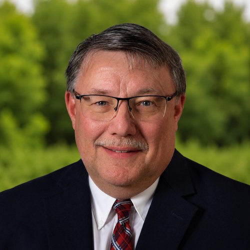 Mike Roy, Schrader auction agent