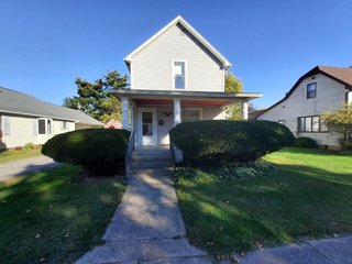 Property photo 1 - TIMED ONLINE ONLY REAL ESTATE AUCTION IN WHITLEY COUNTY, INDIANA