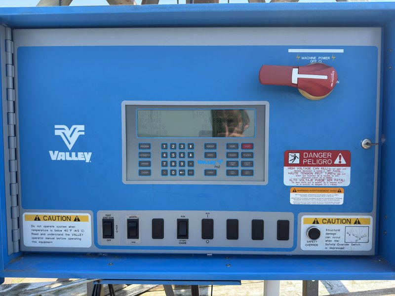 Tract 8, Southeast pivot: Control panel (Valley Pro2)