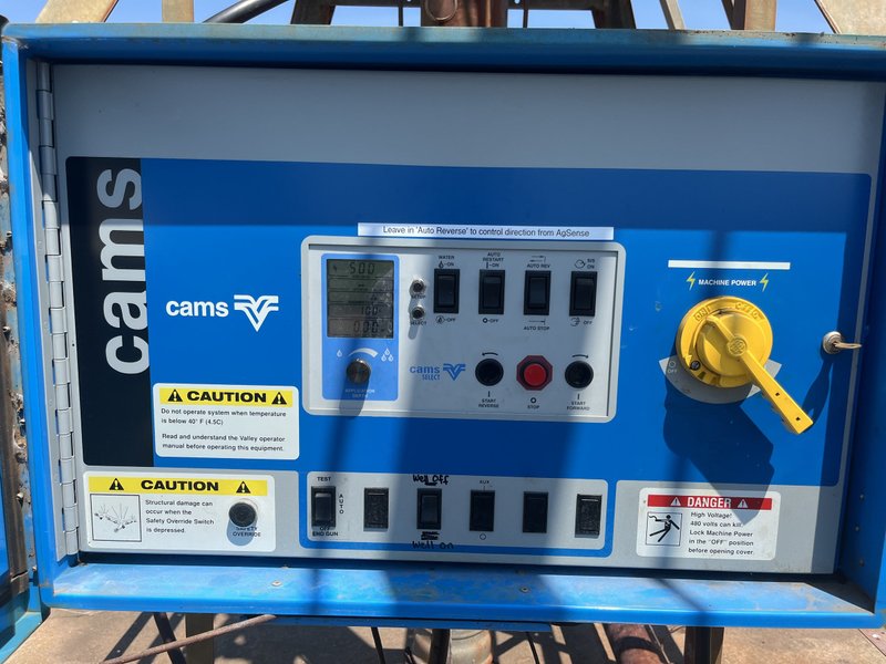 Tract 8, West central pivot: Control panel (Valley CAMS Select)